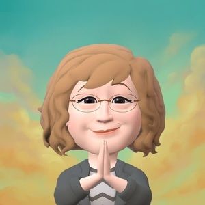 Meet your Posher, Carol